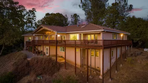 Exterior - 13594 W View Dr, Sutter Creek, CA 95685 photo 2 of 15