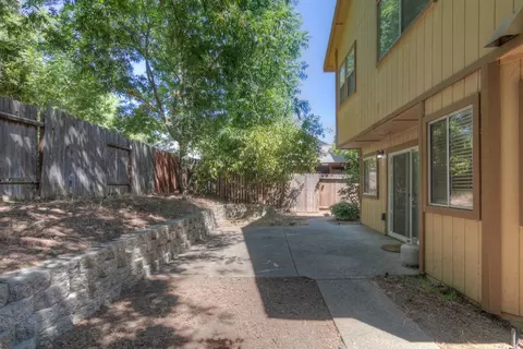 Exterior - 3937 Diane Dr, Antelope, CA 95843 photo 6 of 11