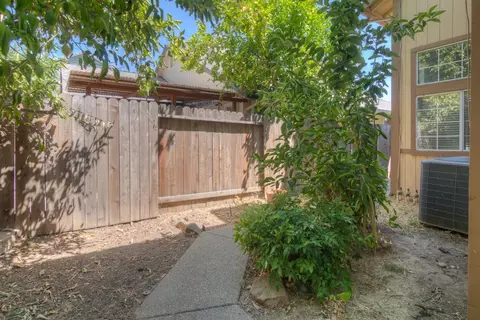 Exterior - 3937 Diane Dr, Antelope, CA 95843 photo 9 of 11