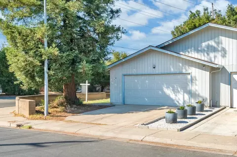 201 Donner Dr, Lodi, CA 95240 photo 1