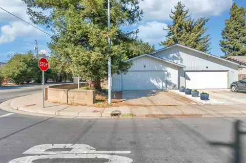 201 Donner Dr, Lodi, CA 95240 photo 3