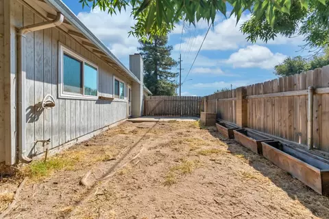 201 Donner Dr, Lodi, CA 95240 photo 28