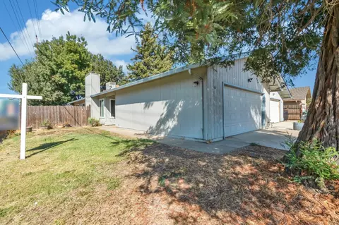 201 Donner Dr, Lodi, CA 95240 photo 2