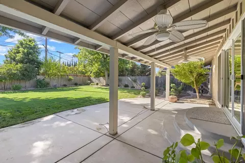 1424 Holly Dr, Lodi, CA 95242 photo 22