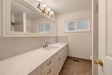 1424 Holly Dr, Lodi, CA 95242 photo 18