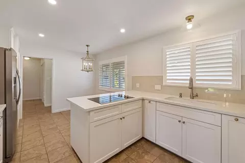 1424 Holly Dr, Lodi, CA 95242 photo 9