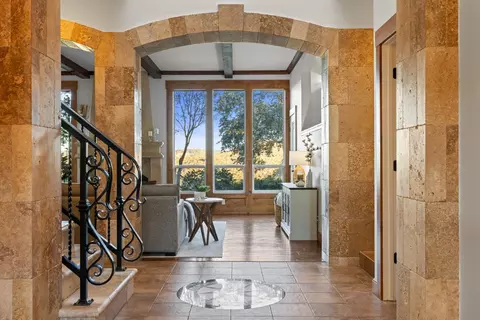 Entry Way - 1815 Woodsman Ct, Placerville, CA 95667 photo 2 of 5