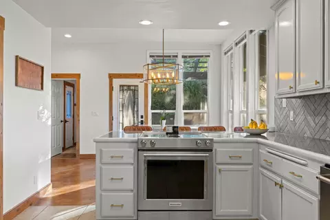 Kitchen - 1815 Woodsman Ct, Placerville, CA 95667 photo 4 of 4