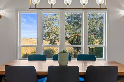Dining - 1815 Woodsman Ct, Placerville, CA 95667 photo 3 of 4
