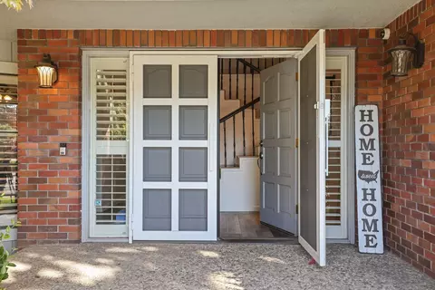 3800 Drakeshire Dr, Modesto, CA 95356 photo 4
