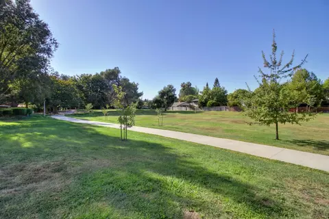 2147 Bella Casa St, Davis, CA 95616 photo 46