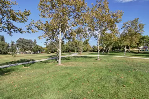 2147 Bella Casa St, Davis, CA 95616 photo 44