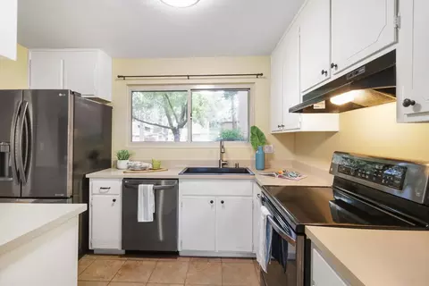 2147 Bella Casa St, Davis, CA 95616 photo 18