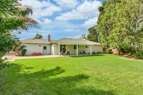 Exterior - 3842 Ballard Dr, Carmichael, CA 95608 photo 6 of 8