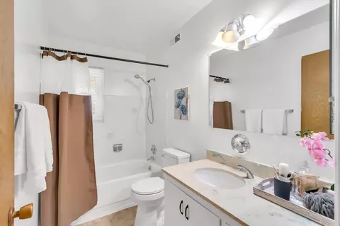 Bath - 3842 Ballard Dr, Carmichael, CA 95608 photo 1 of 4
