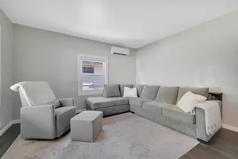 Living - 315 Broadway, Jackson, CA 95642 photo 1 of 4