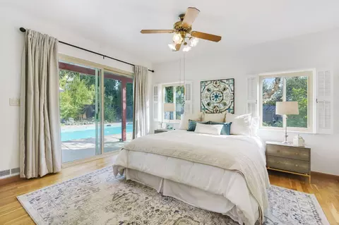 Bedroom - 402 Antioch Dr, Davis, CA 95616 photo 2 of 4