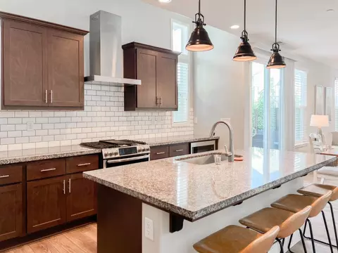 Kitchen - 677 Silo St, Folsom, CA 95630 photo 4 of 5