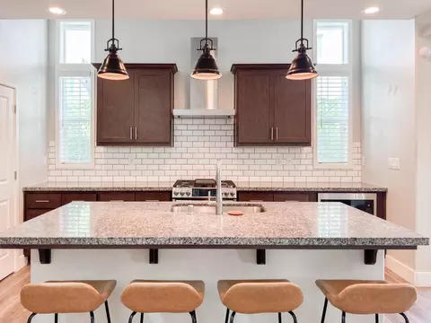 Kitchen - 677 Silo St, Folsom, CA 95630 photo 2 of 5