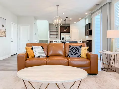 Living - 677 Silo St, Folsom, CA 95630 photo 2 of 2
