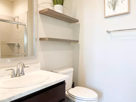 Bath - 677 Silo St, Folsom, CA 95630 photo 1 of 12