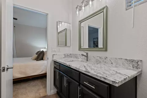 912 Bateman Ct, Galt, CA 95632 photo 24