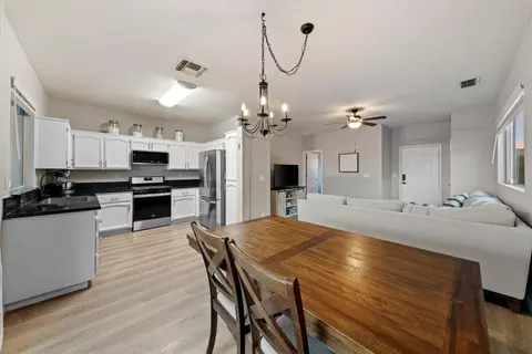 912 Bateman Ct, Galt, CA 95632 photo 14