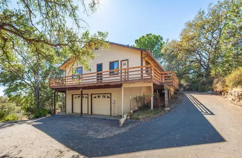 Exterior - 3121 Cascade Trl, Cool, CA 95614 photo 2 of 14