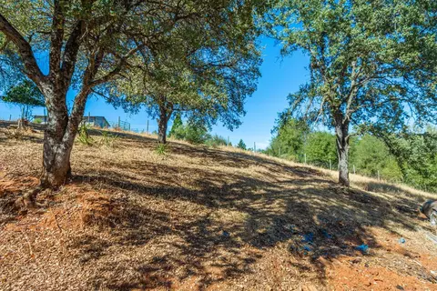 Exterior - 3121 Cascade Trl, Cool, CA 95614 photo 5 of 14