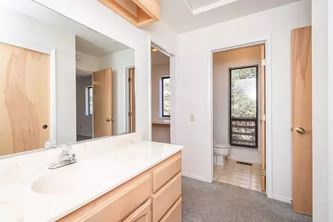 Bath - 3121 Cascade Trl, Cool, CA 95614 photo 3 of 5