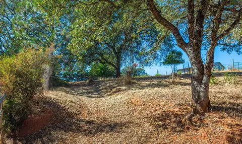 Exterior - 3121 Cascade Trl, Cool, CA 95614 photo 9 of 14
