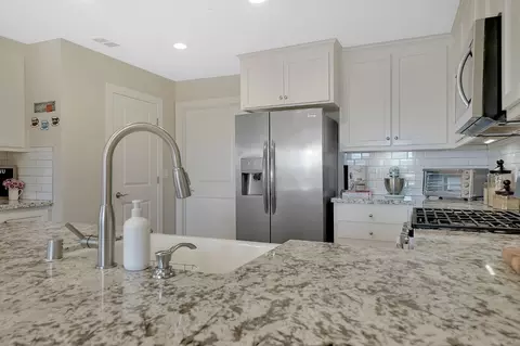 2081 Thomas Dr, Jackson, CA 95642 photo 11