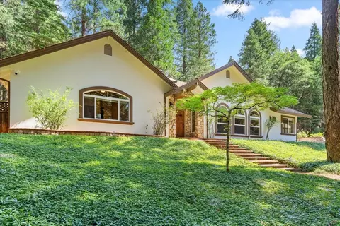 12122 Crystal Wls, Nevada City, CA 95959