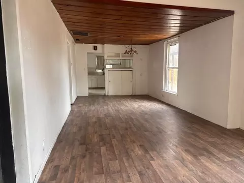 755 W 10th St, Merced, CA 95341 photo 4