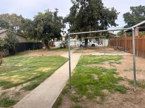755 W 10th St, Merced, CA 95341 photo 10