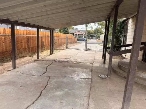 755 W 10th St, Merced, CA 95341 photo 3