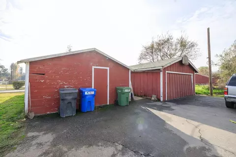 585 Roscoe Rd, Modesto, CA 95357 photo 25
