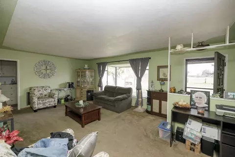 585 Roscoe Rd, Modesto, CA 95357 photo 13