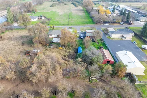 585 Roscoe Rd, Modesto, CA 95357 photo 36