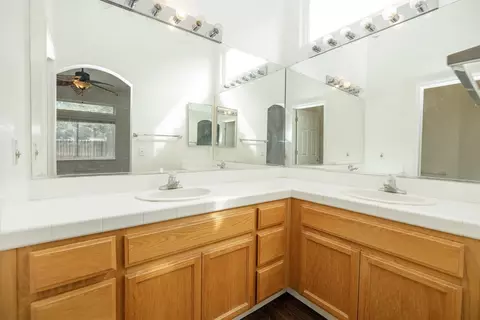 313 Sunbird Dr, Turlock, CA 95382 photo 23