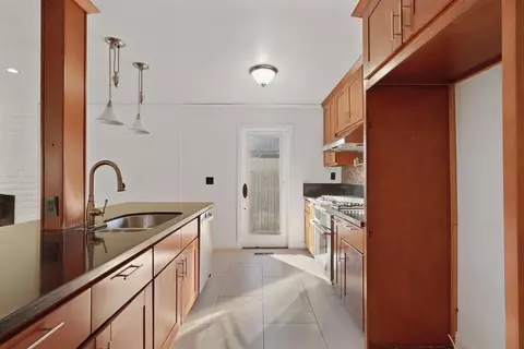 1192 N Ham Ln, Lodi, CA 95242 photo 14