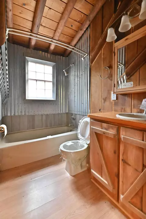 Bath - 329 Loop Rd, Glencoe, CA 95232 photo 6 of 6