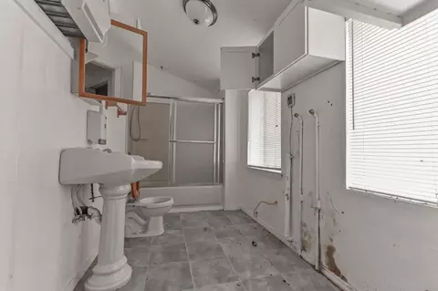 Bath - 329 Loop Rd, Glencoe, CA 95232 photo 1 of 6