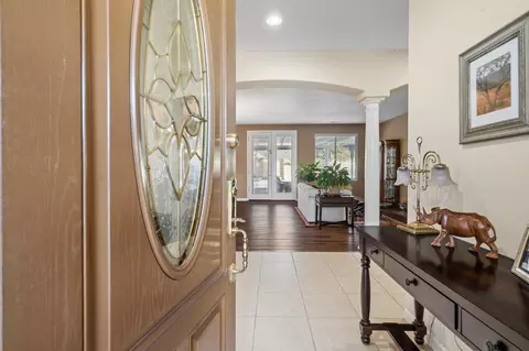 Entry Way - 2577 Baigorry Ct, Tracy, CA 95304 photo 1 of 9