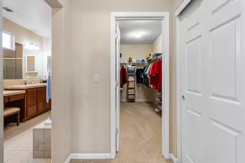 Entry Way - 2577 Baigorry Ct, Tracy, CA 95304 photo 9 of 9