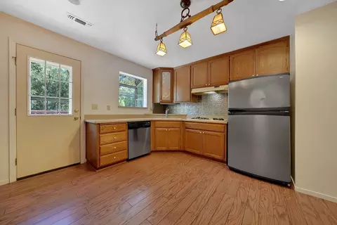 Kitchen - 14910 Lupe Rd, Pine Grove, CA 95665 photo 2 of 5