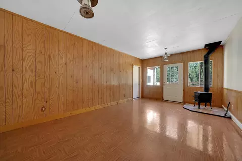 Living - 14910 Lupe Rd, Pine Grove, CA 95665 photo 9 of 11