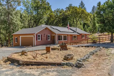 Exterior - 14910 Lupe Rd, Pine Grove, CA 95665 photo 3 of 14