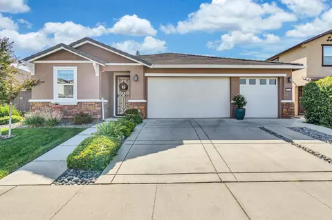 9640 Ronaldo Falls Way, Elk Grove, CA 95624