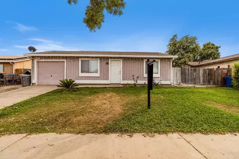 38 Skylark St, Merced, CA 95341 photo 1